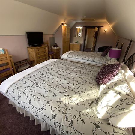 ยอลแลนด์ ฟาร์มเฮ้าส์ Bed & Breakfast ทอนทัน ภายนอก รูปภาพ
