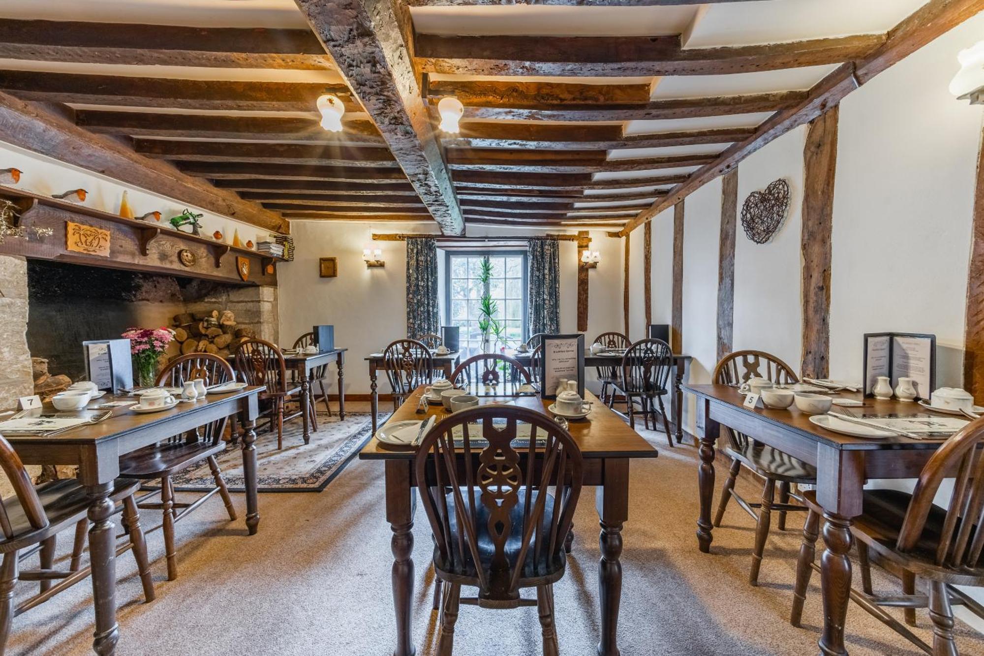 ยอลแลนด์ ฟาร์มเฮ้าส์ Bed & Breakfast ทอนทัน ภายนอก รูปภาพ