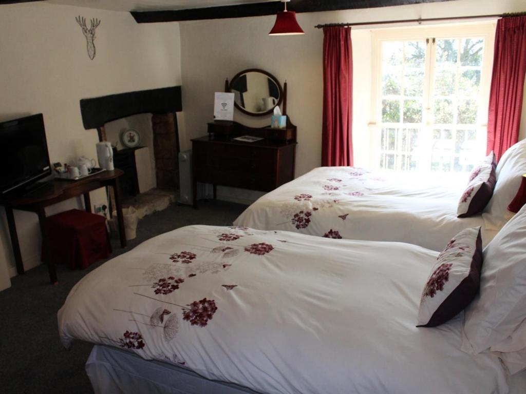 ยอลแลนด์ ฟาร์มเฮ้าส์ Bed & Breakfast ทอนทัน ห้อง รูปภาพ