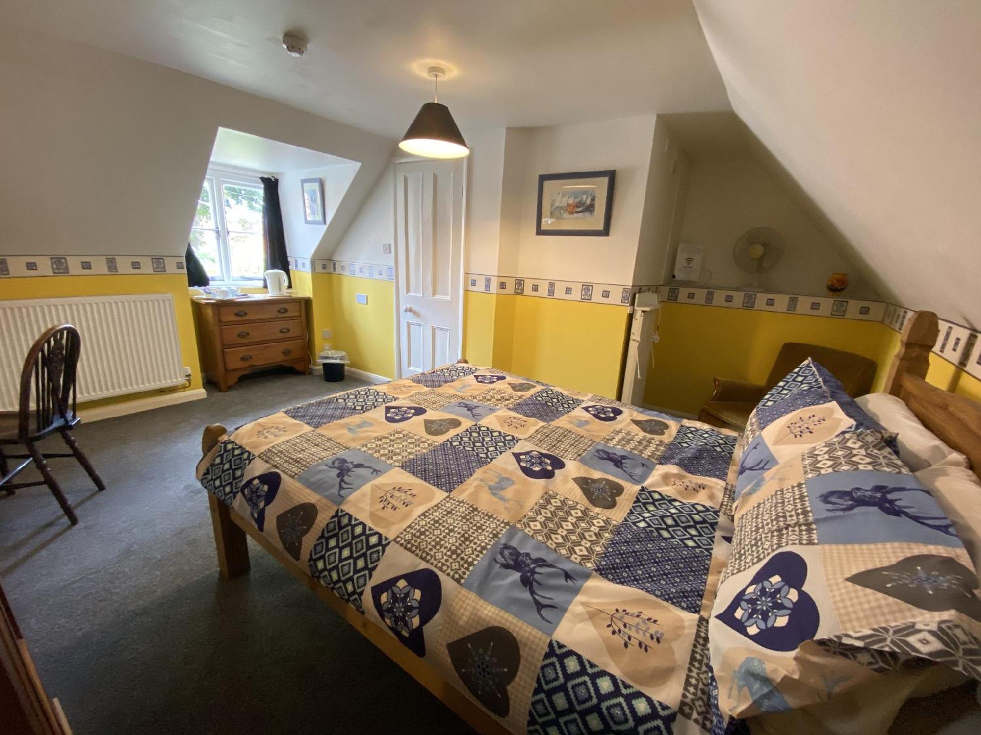 ยอลแลนด์ ฟาร์มเฮ้าส์ Bed & Breakfast ทอนทัน ห้อง รูปภาพ